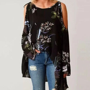Free People Clear Skies Printed Cold Shoulder Tunic Floral Black Women's Medium
